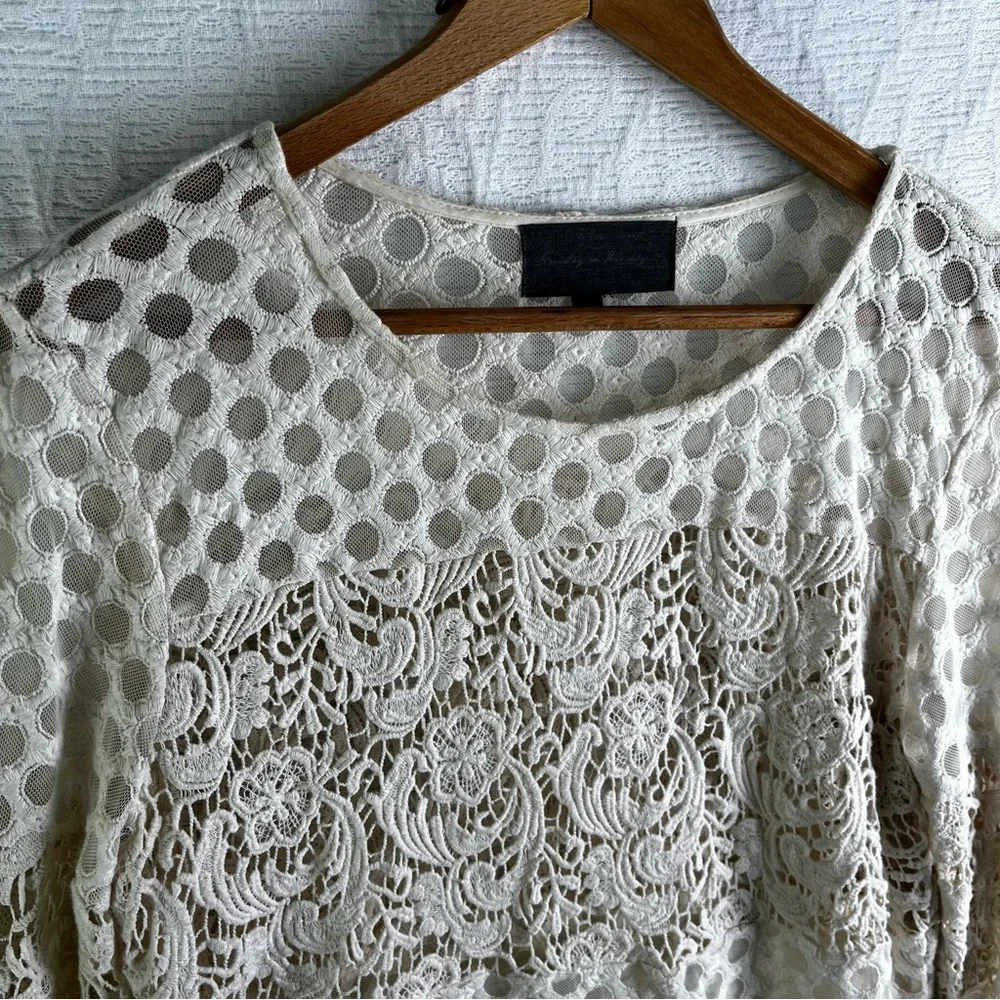Sunday in Brooklyn Tunic Top Womens Large Crochet Cotton Sheer Lace Cream Shirt